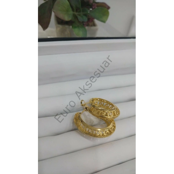 Gold Dantel Bombeli Çelik Halka Küpe