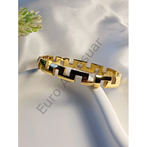 Gold Desenli Kelepçe Bileklik