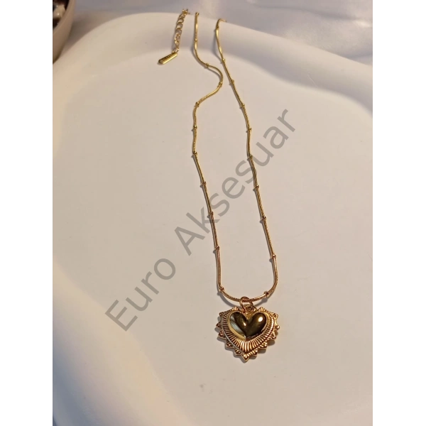 Gold Kalp Detaylı Çelik Kolye
