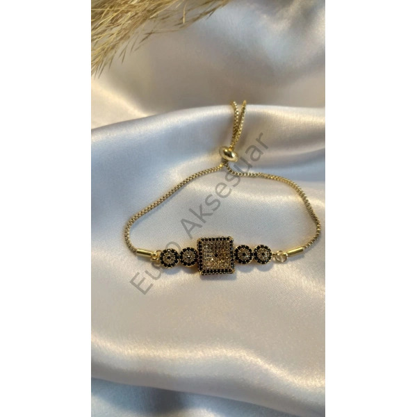 Gold Kare Zirkon Taşlı VIP Bileklik