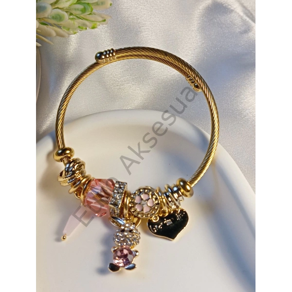 Gold Pembe Tavşan Figürlü Charm Bileklik