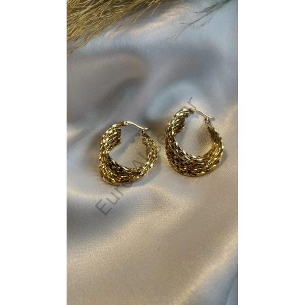 Gold Renk Asimetrik Çelik Küpe