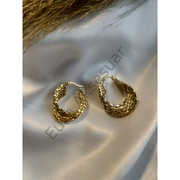 Gold Renk Asimetrik Çelik Küpe