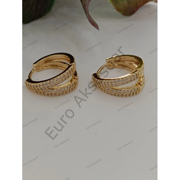 Gold Renk Çelik Taş Detaylı Küpe