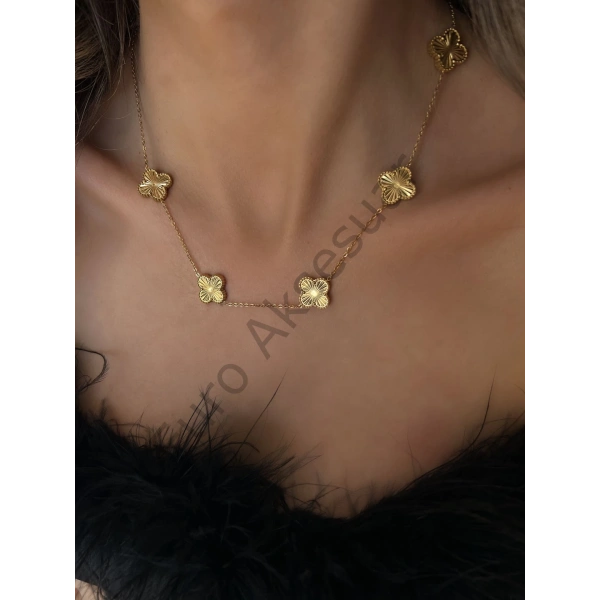 Gold Renk Yonca Detaylı Çelik Kolye