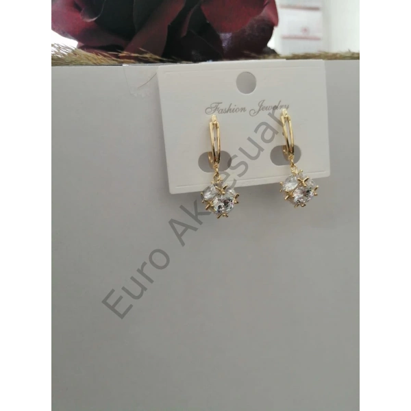 Gold Renk Zirkon Taş Detaylı Küpe