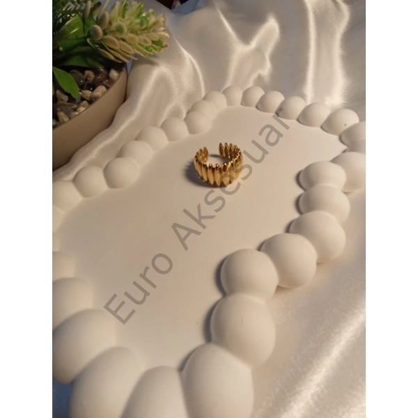 Gold Tırtıklı Çelik Yüzük