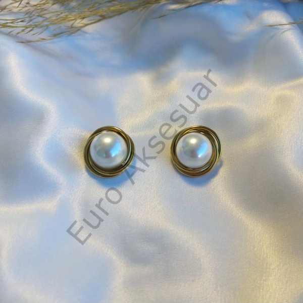 İnci Detaylı Çelik Küpe