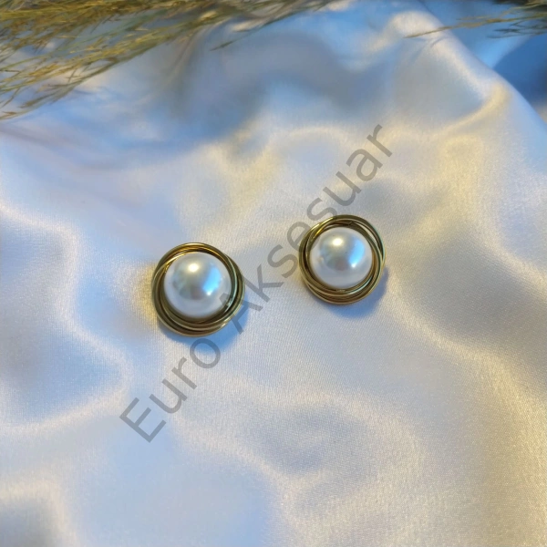 İnci Detaylı Çelik Küpe