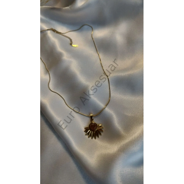 Kahverengi Doğaltaşlı Çelik Kolye