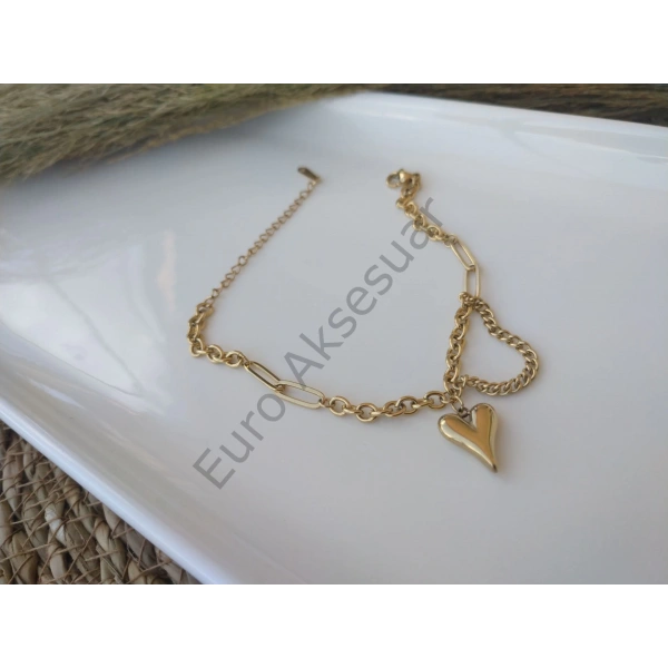 Kalp Detaylı Çelik Bileklik