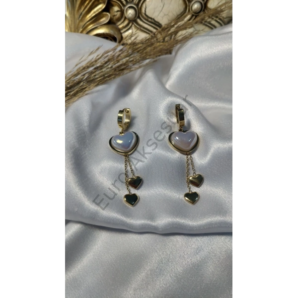 Kalp Detaylı Uzun Çelik Küpe