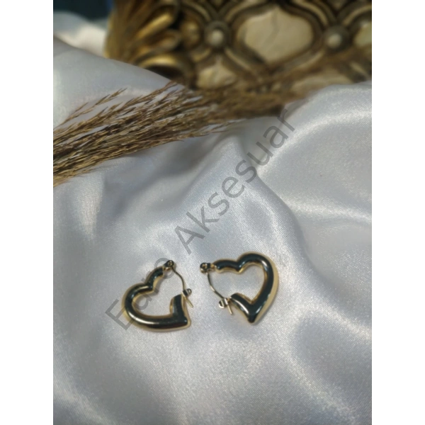 Kalp Model Çelik Küpe