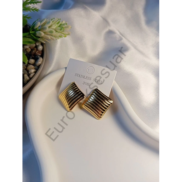 Kare Çizgili Çelik Küpe