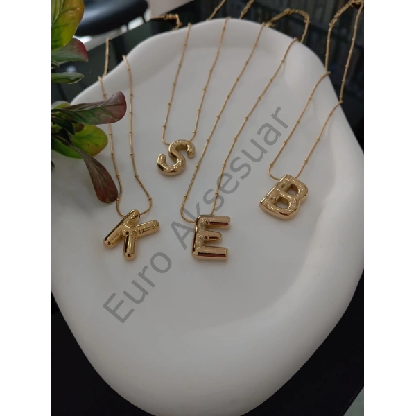 S Harfi Figürlü Çelik Kolye