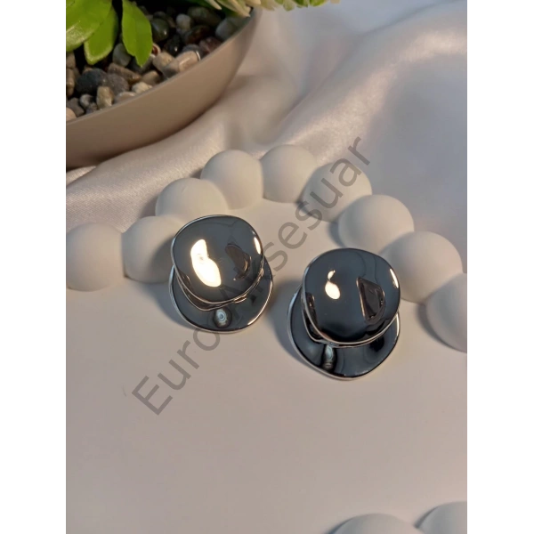 Gümüş Renk Çelik Küpe