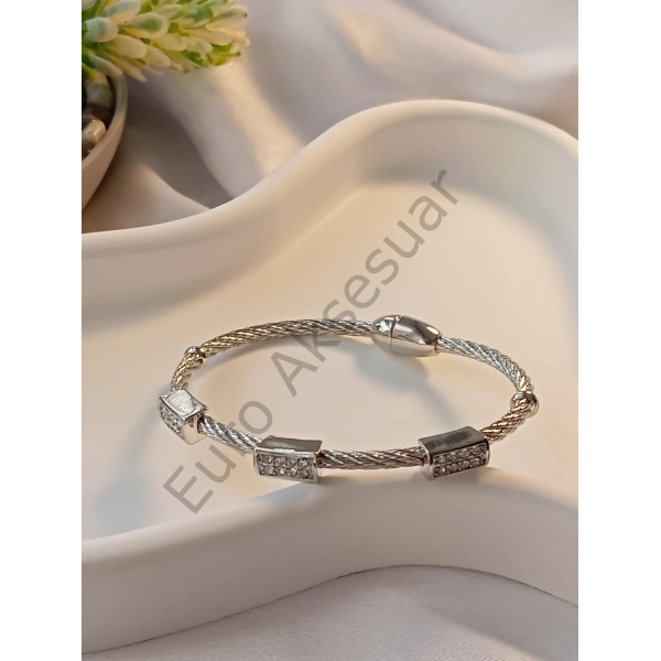 SİLVER ÇELİK MIKNATISLI ZİRKON TAŞLI KELEPÇE BİLEKLİK