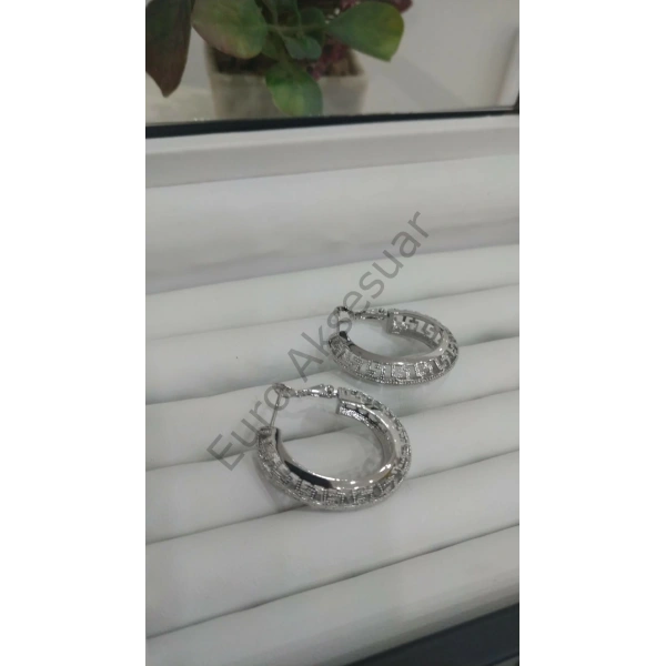 Silver Dantel Bombeli Çelik Halka Küpe