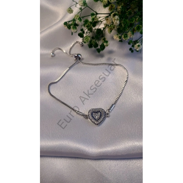 Silver Kalp Detaylı Zirkon Taşlı Bileklik
