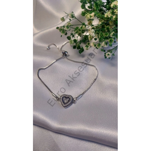 Silver Kalp Detaylı Zirkon Taşlı Bileklik