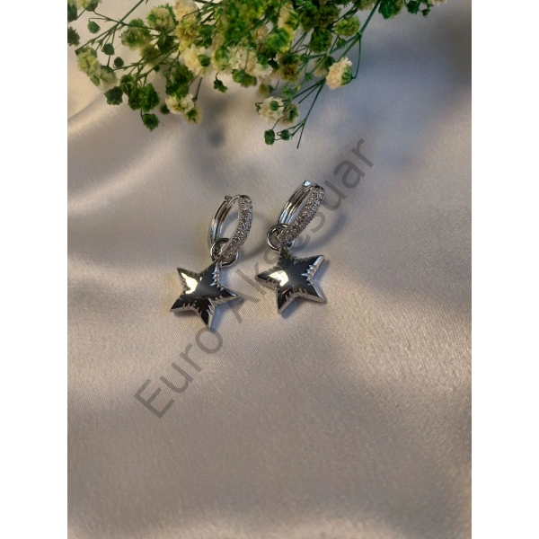 Taşlı Yıldız Figürlü Xuping Küpe