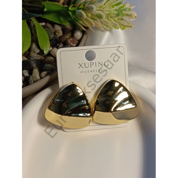 Üçgen Detay Vip Küpe