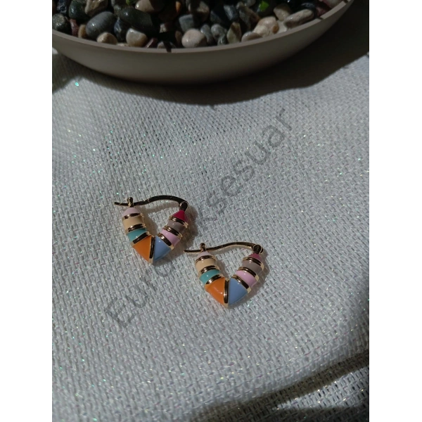 Üçgen Detaylı Vintage Küpe