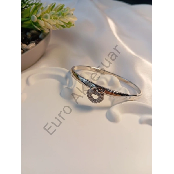Vip Silver Kalp Detaylı Kelepçe Bileklik