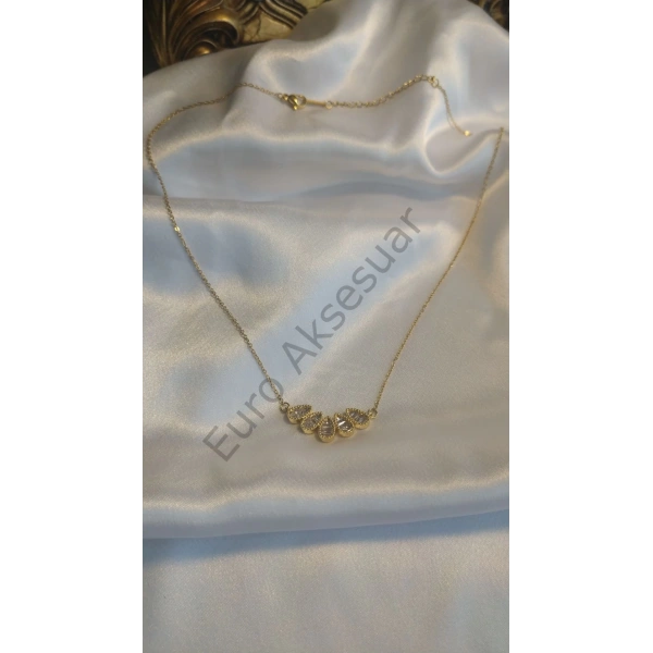 Yaprak Detaylı Çelik Kolye