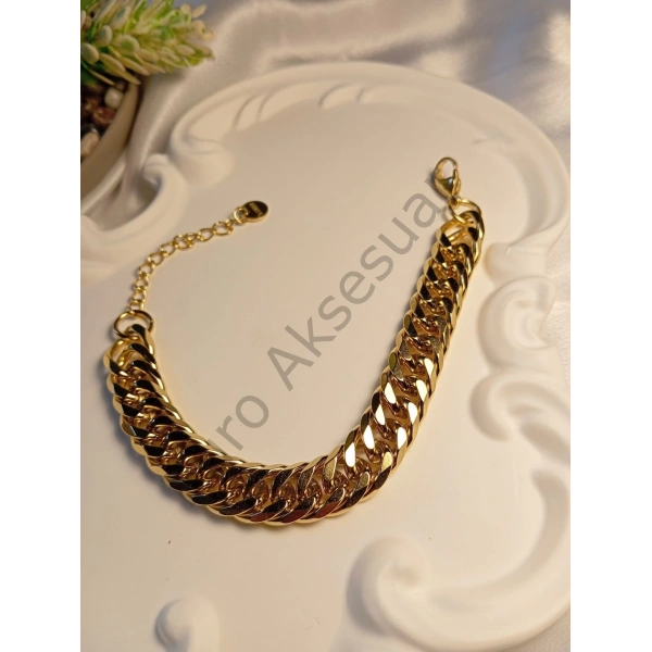 Zincir Detaylı Çelik Bileklik