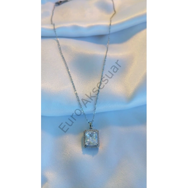 Zirkon Taşlı Çelik Baget Kolye