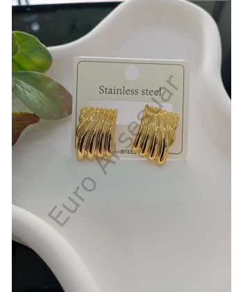 14 K Deniz Kabuğu Model Çelik Küpe