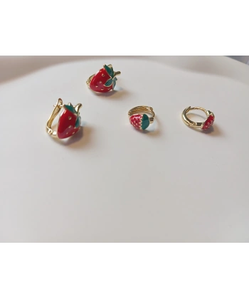 Euro Aksesuar Xuping Gold Çilek Figürlü Mine İşlemeli Çocuk ve Kadın Küpesi