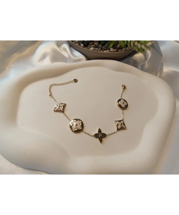 Gold Yonca Detaylı Çelik Bileklik