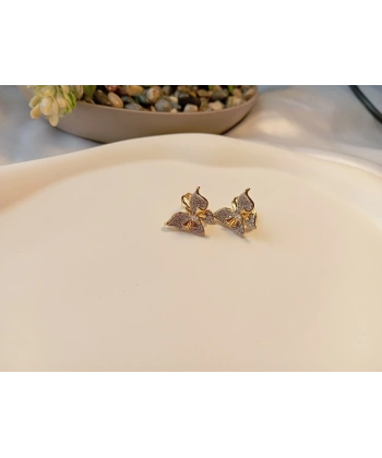 Xuping Jewelry 14 Ayar Altın Kaplama Zirkon Taşlı Minimal Çiçek Küpe (1,5 cm)