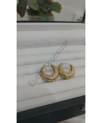 Gold Bombeli Halka Çelik Küpe