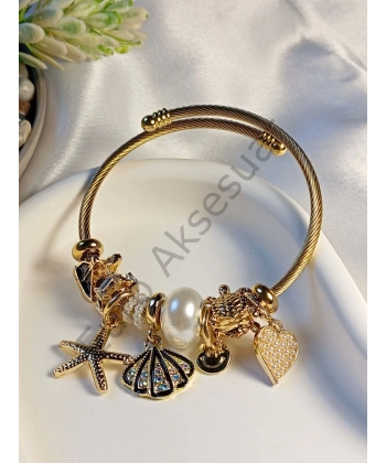 Gold Charm Bileklik