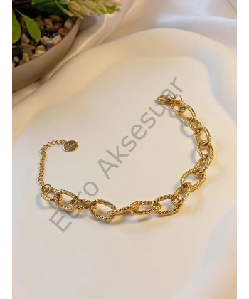 İşlemeli Zincir Detaylı Çelik Bileklik 14 K Kaplama