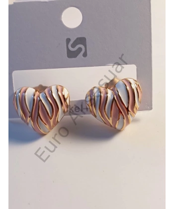 KALP DETAYLI BİJUTERİ KÜPE