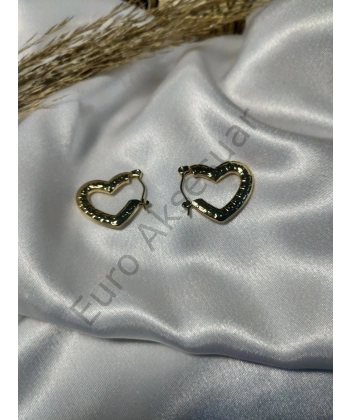 Kalp Detaylı İnce Çelik Küpe