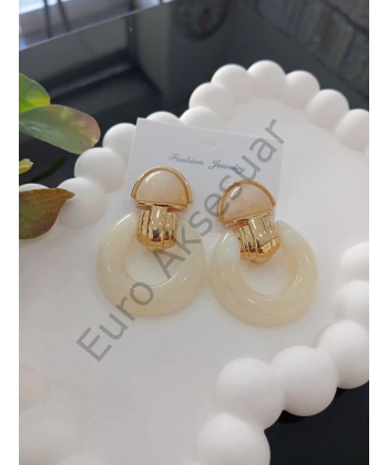 Krem Rengi Özel Seri Küpe