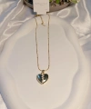 Taş Detaylı Kalp Figürlü Çelik Kolye
