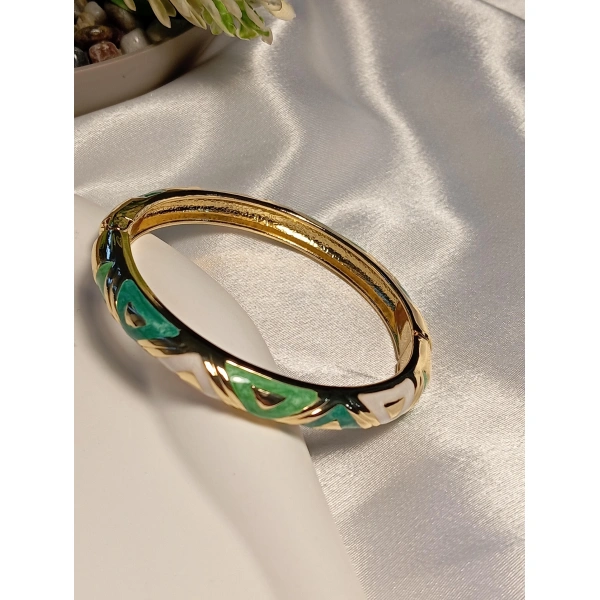 Yeşil Ve Beyaz Porselen Mineli Bilezik