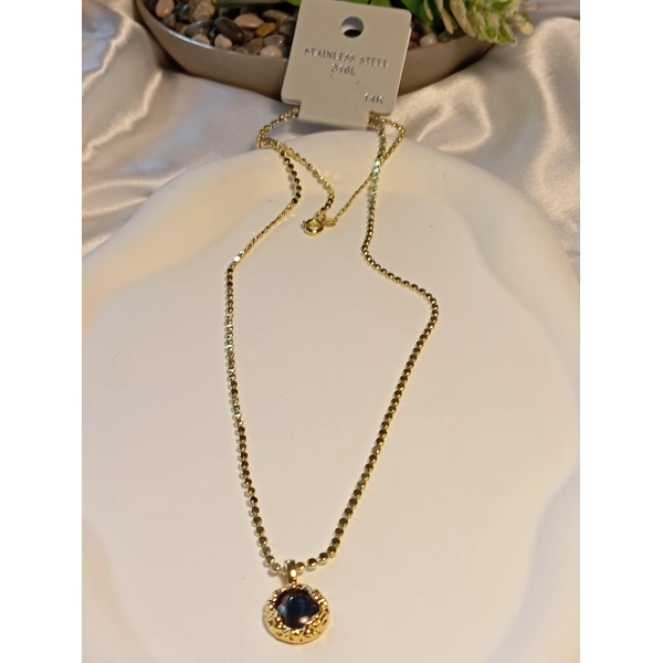 14 K Kaplama Ezme Zincir Detaylı Minimal Siyah Taşlı Çelik Kolye