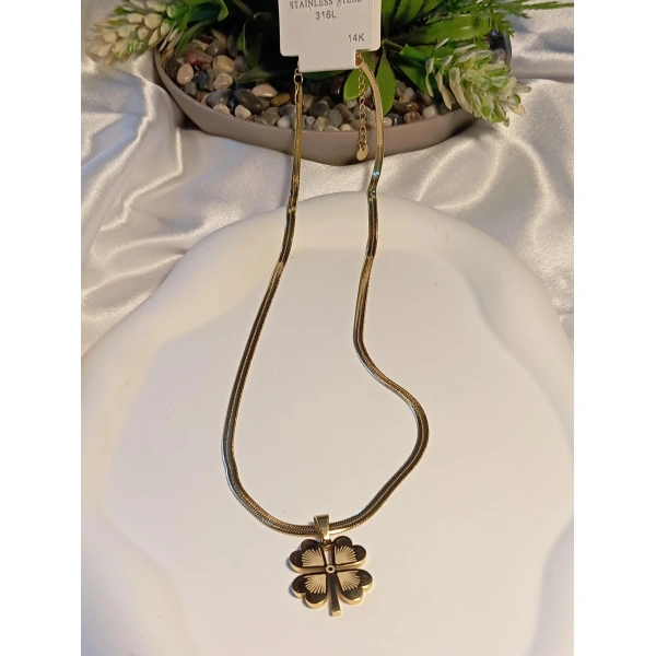 Ezme Zincir Detaylı 14 K Kaplama Yonca Çelik Kolye