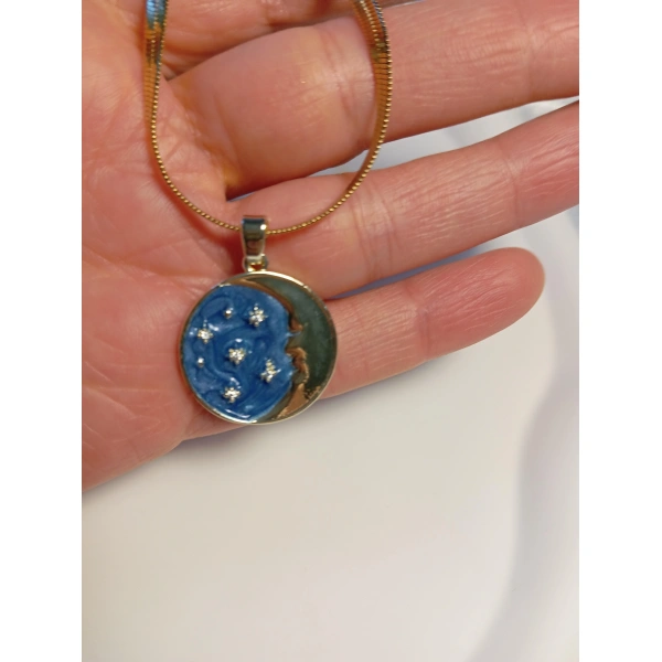 Gece Figürlü Çelik Kolye