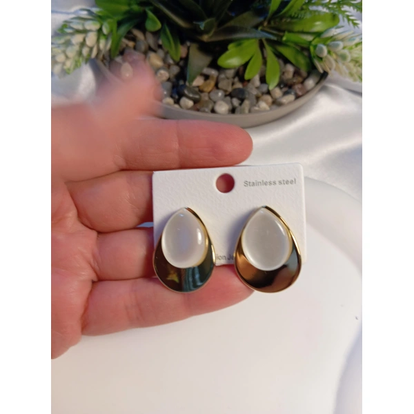 Opal Taşlı Çelik Küpe