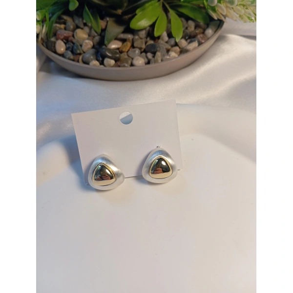 Üçgen Detaylı Sedefli Pirinç Küpe