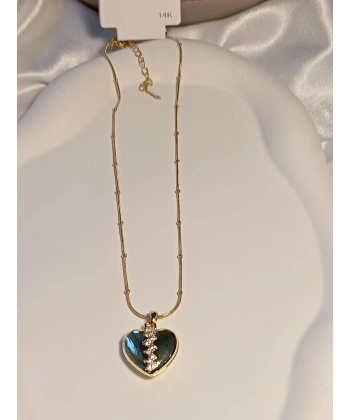 Taş Detaylı Kalp Figürlü Çelik Kolye