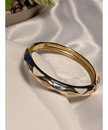 Renkli Üçgen Detaylı Mineli Bilezik